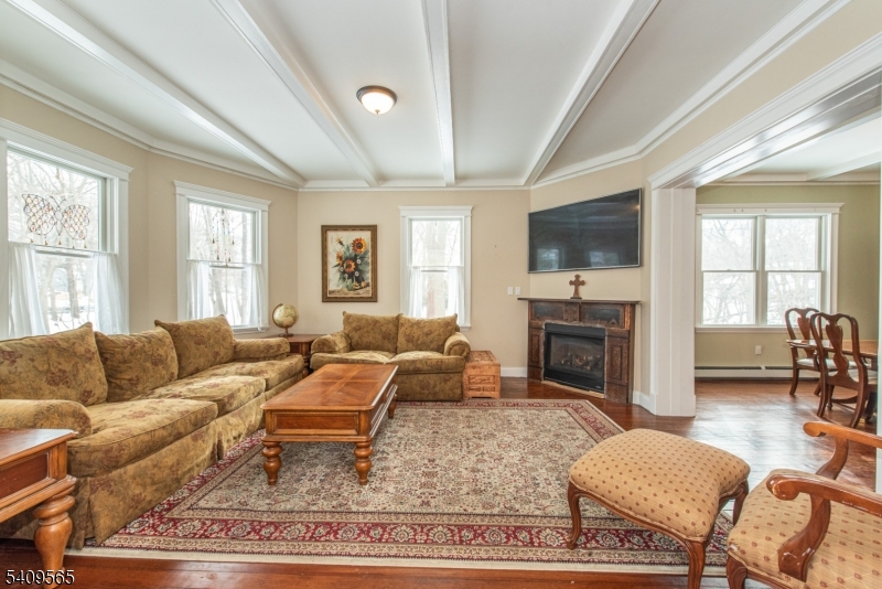 807 High Mountain Road North Haledon, NJ 07508 - Photo 6 of 38