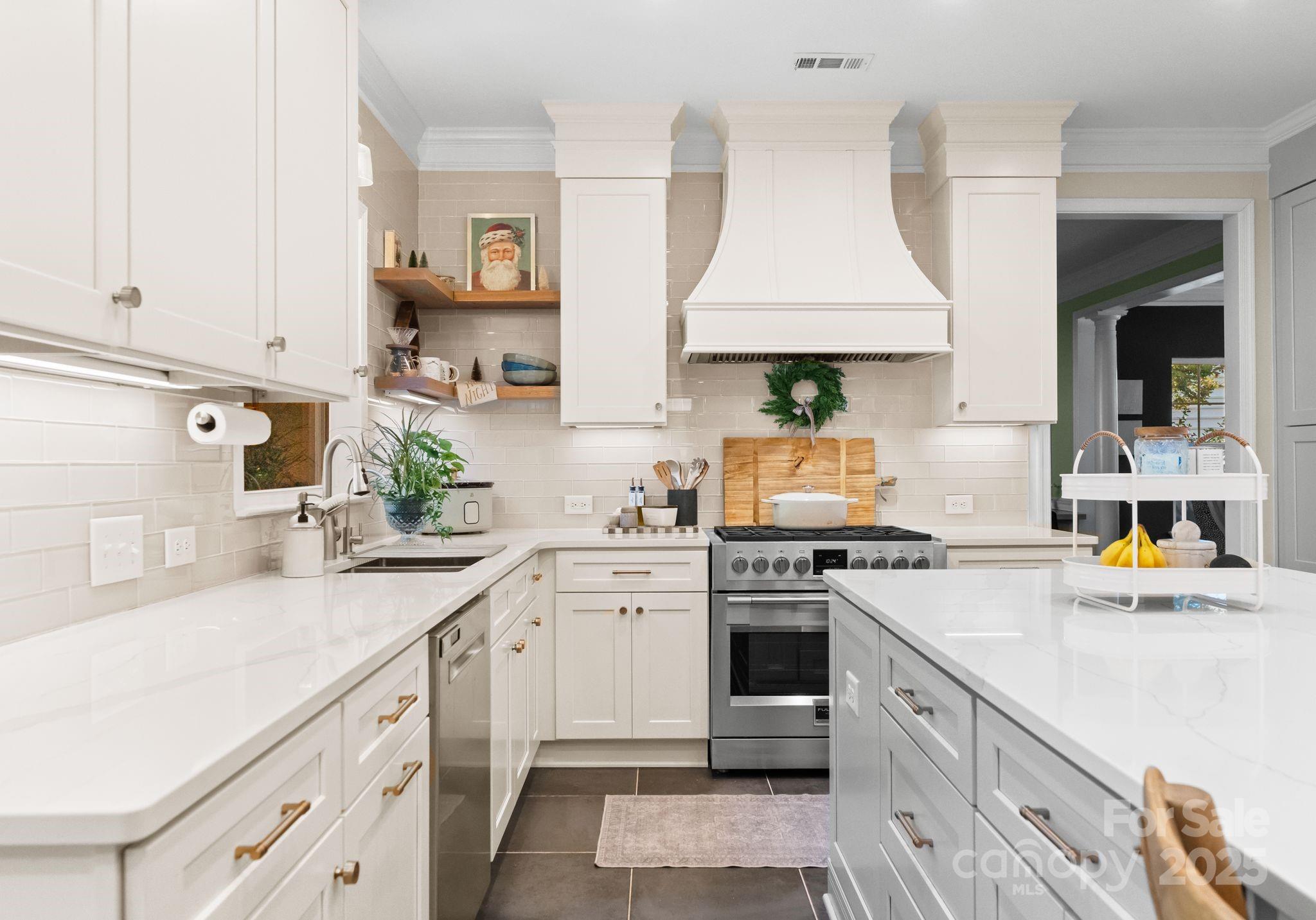 7519 Greylock Ridge Road Matthews, NC 28105 - Photo 11 of 32