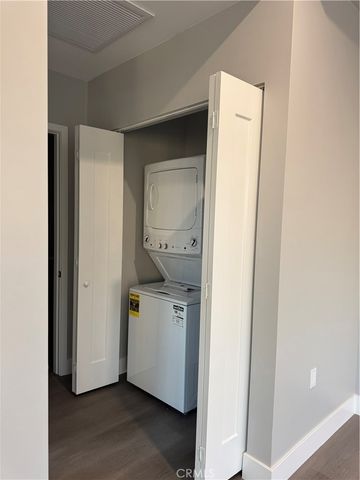 $4,000 | 1223 North Hayworth Avenue, Unit 5, West Hollywood, CA 90046