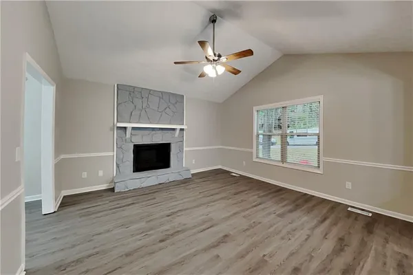 $1,850 | 4171 Woodcrest Drive, Powder Springs, GA 30127