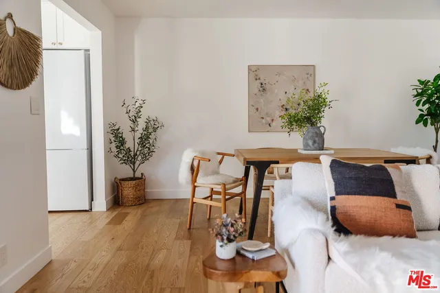 $725,000 | 1943 12th, Unit 2, Santa Monica, CA 90404