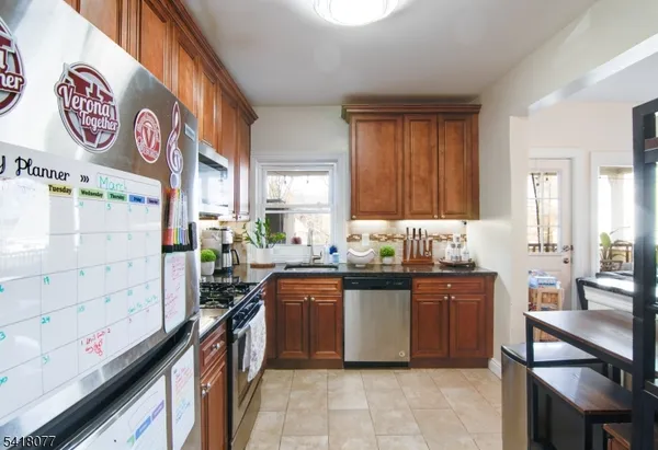 $3,150 | 660 Bloomfield Avenue, Verona, NJ 07044