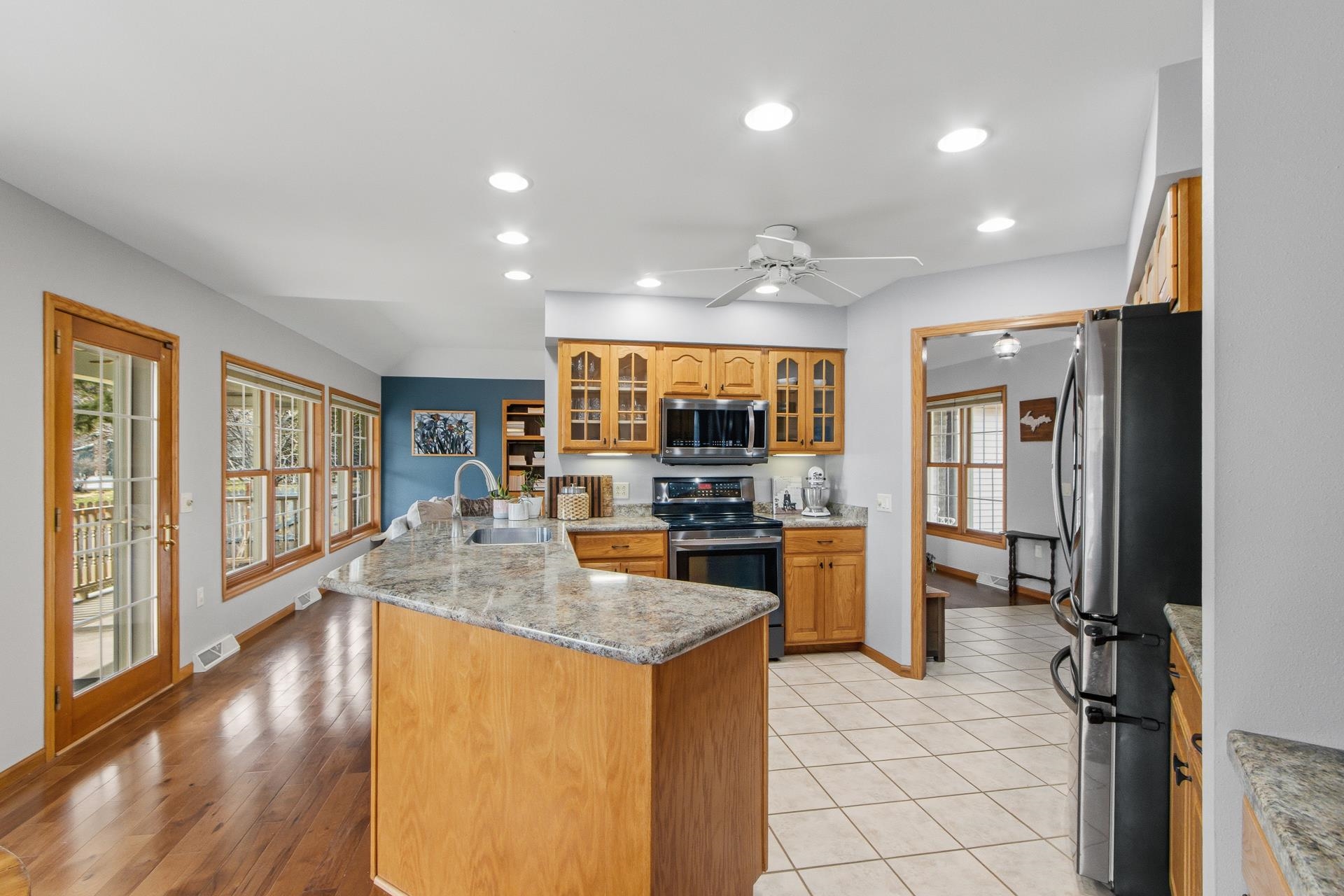 1012 Pine Grove Drive Reedsburg, WI 53959 - Photo 19 of 81