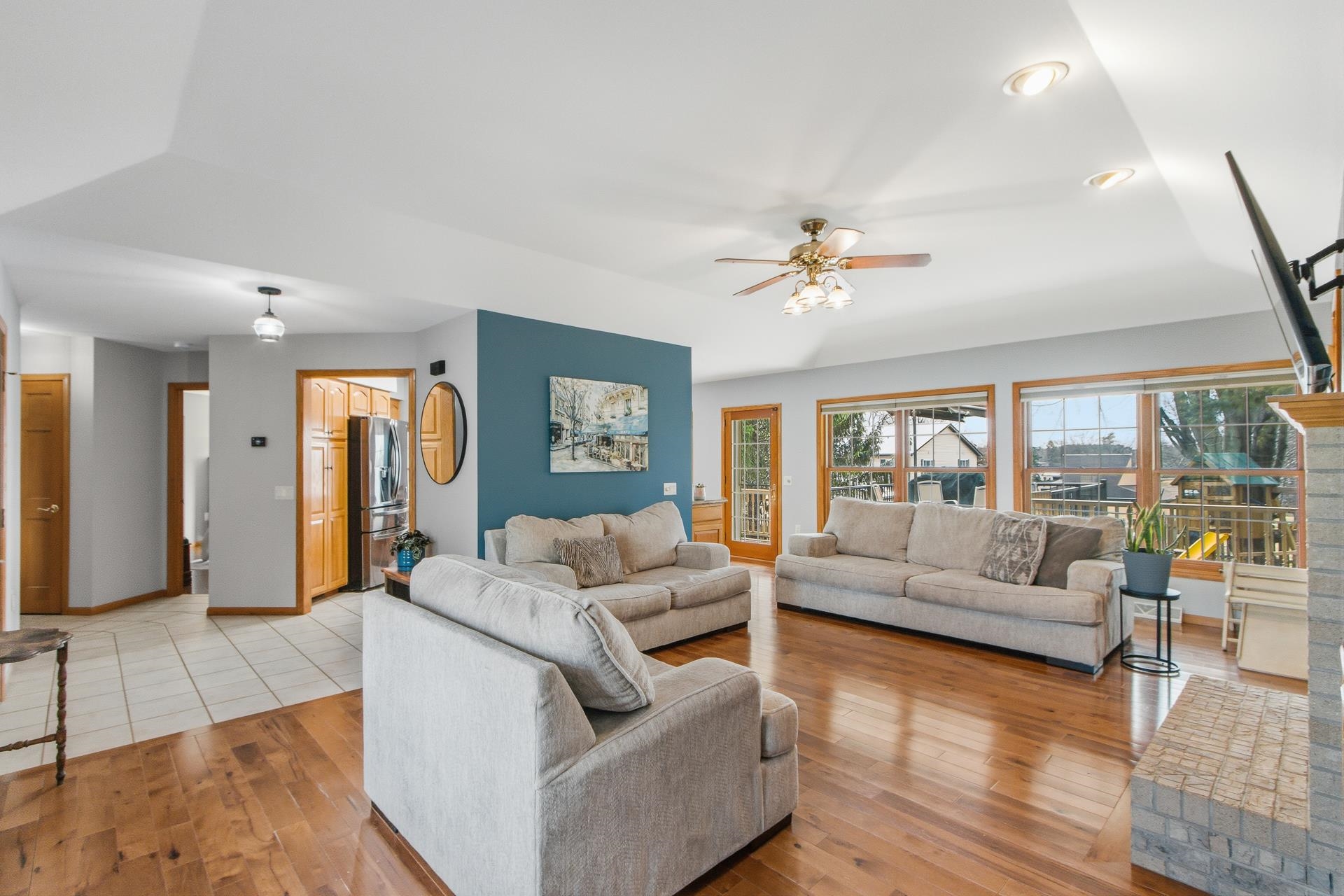 1012 Pine Grove Drive Reedsburg, WI 53959 - Photo 8 of 81