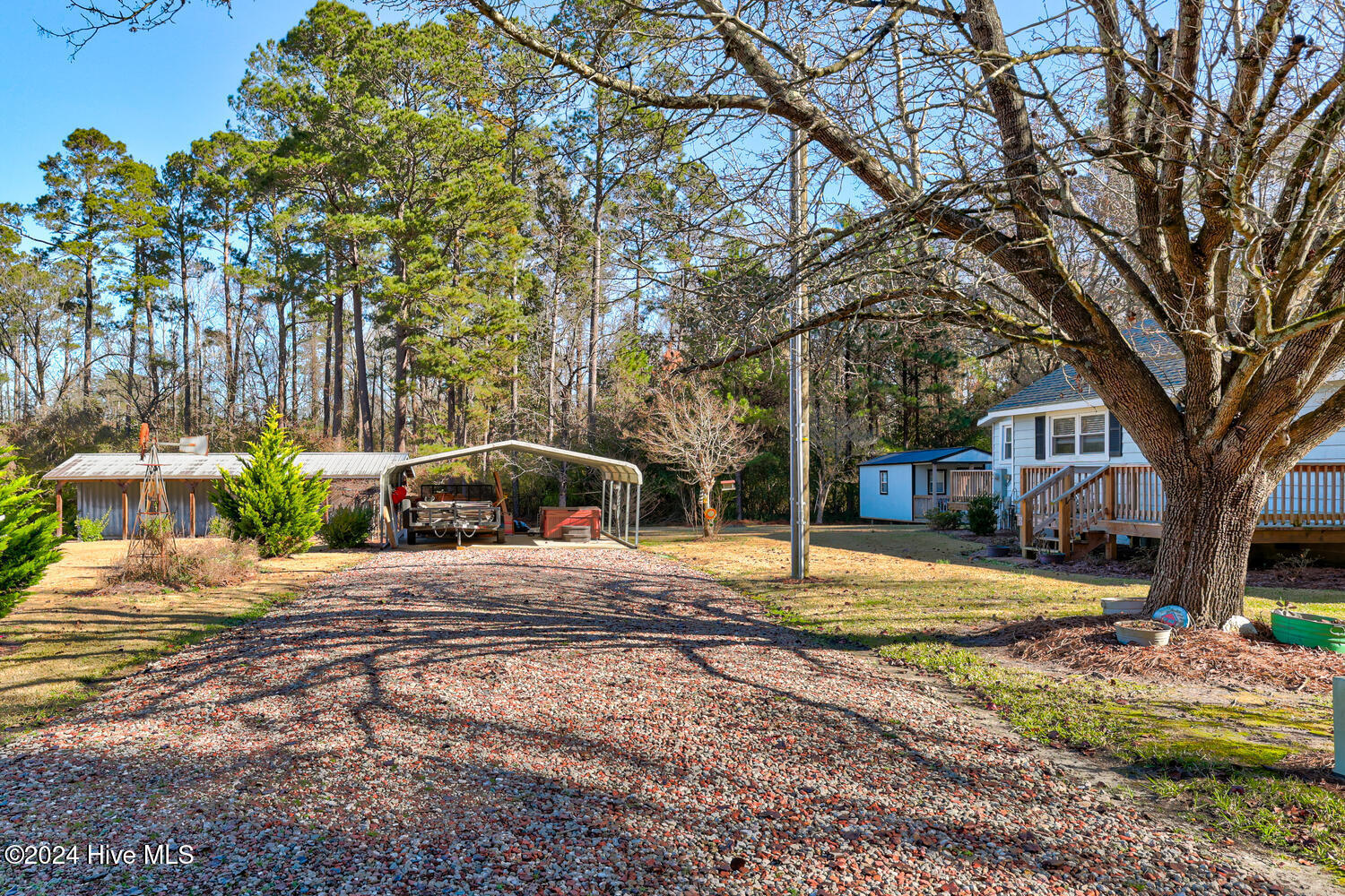 315 South Stringfield Street Atkinson, NC 28421 - Photo 27 of 32 315 S Stringfield St-large-028-002-Carpo