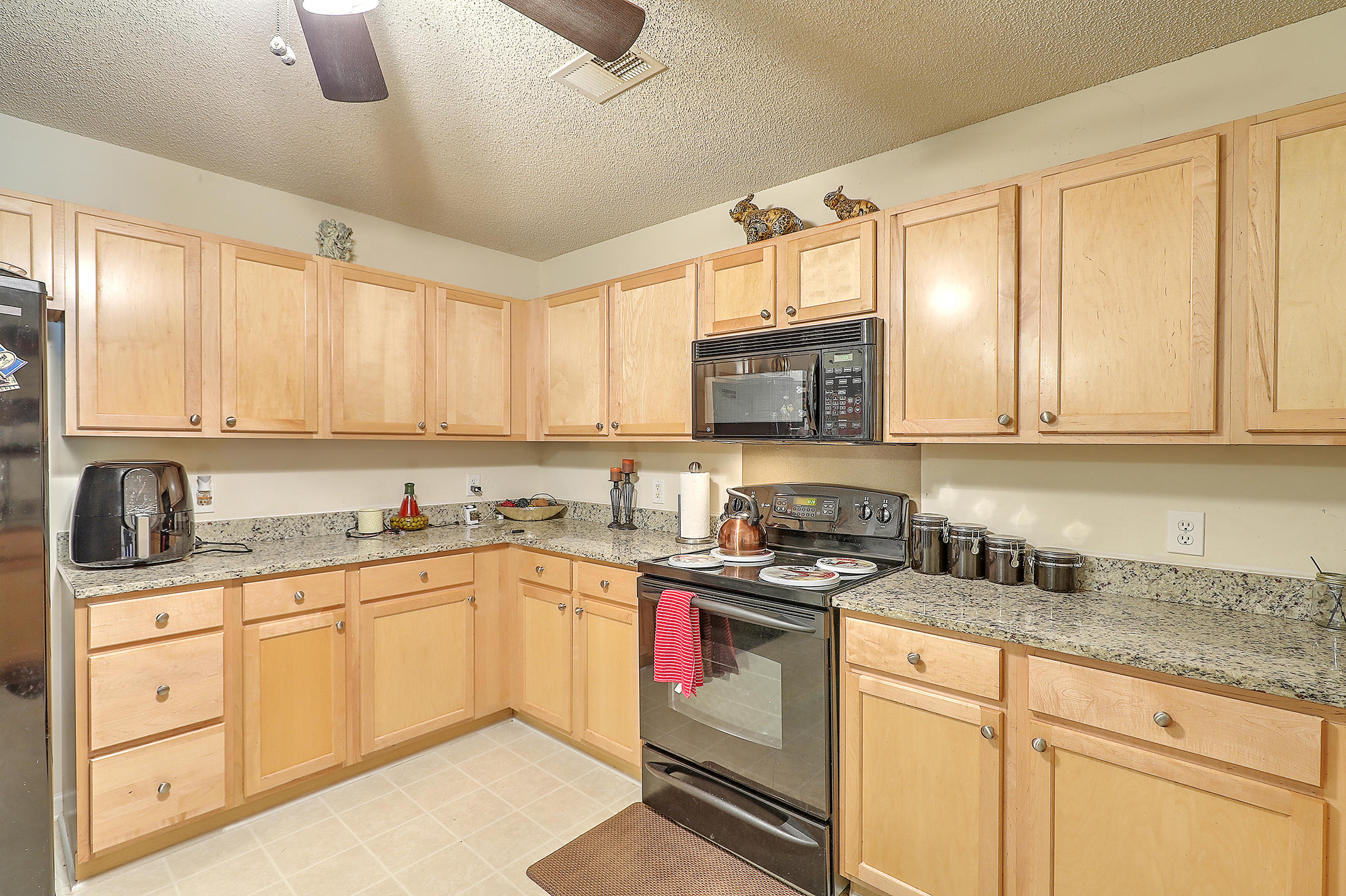 703 State Rd S-8-977 Moncks Corner, SC 29461 - Photo 14 of 27 1R3A4262_3_4_5_6_7_8