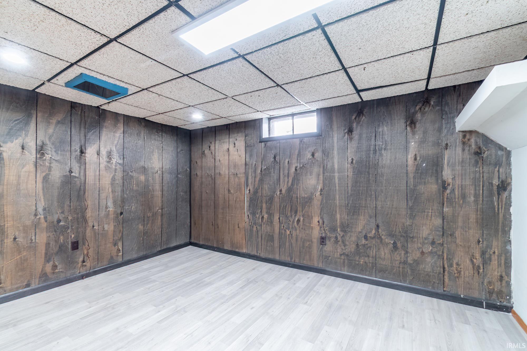 2049 Phenie Street Fort Wayne, IN 46802 - Photo 23 of 32