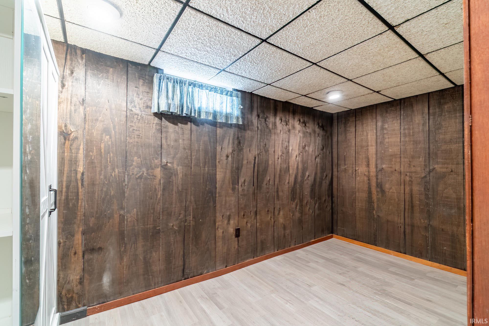 2049 Phenie Street Fort Wayne, IN 46802 - Photo 26 of 32