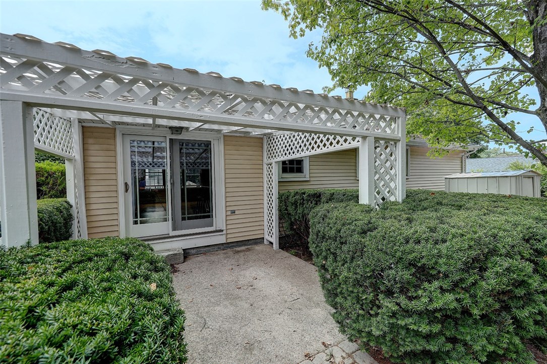 286 Lucille Street Woonsocket, RI 02895 - Photo 44 of 50