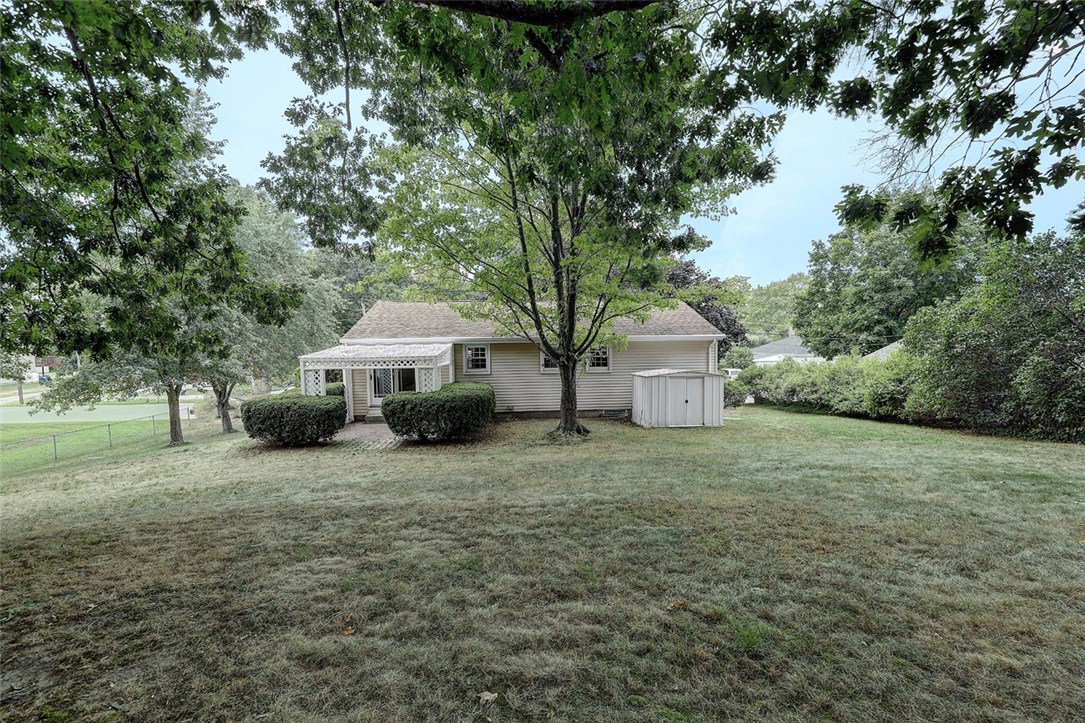 286 Lucille Street Woonsocket, RI 02895 - Photo 47 of 50