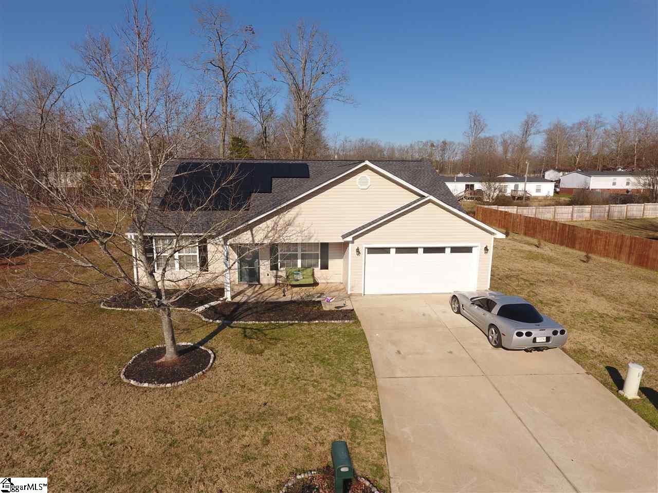 108 Pine Needle Road Piedmont, SC 29673 - Photo 2 of 17 Gallery Image 2