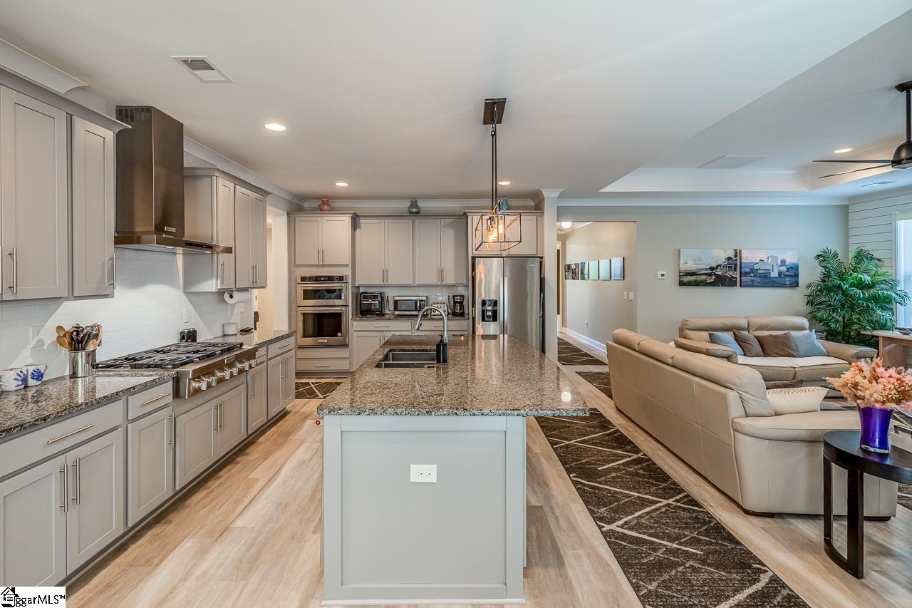 104 Semillon Road Simpsonville, SC 29681 - Photo 8 of 42 Gallery Image 8