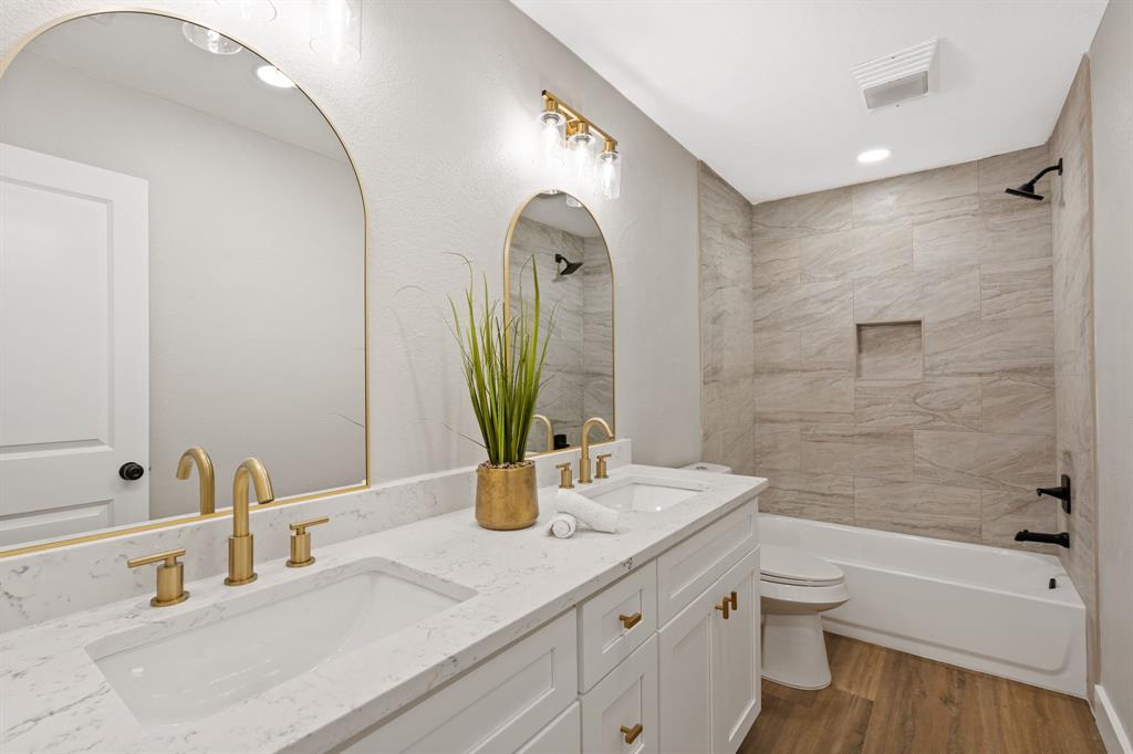 2912 Robindale Lane Grapevine, TX 76051 - Photo 21 of 29 Secondary Bath also got fully remodeled