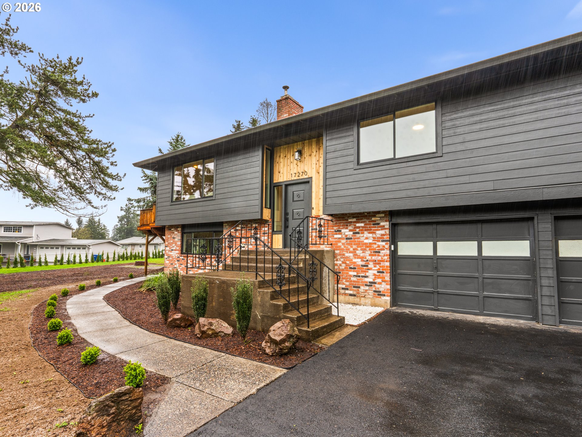 17270 South Overlook Road Oregon City, OR 97045 - Photo 2 of 29