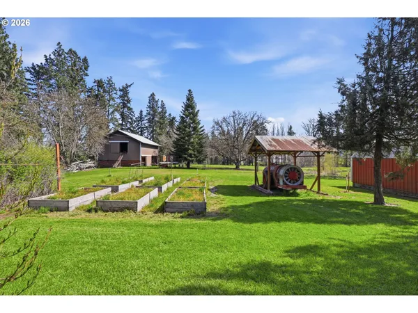 $1,100,000 | 3301 Wyeast Road, Hood River, OR 97031