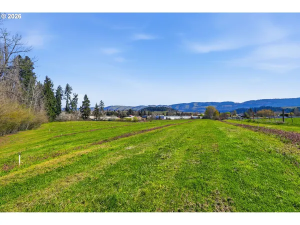 $1,100,000 | 3301 Wyeast Road, Hood River, OR 97031