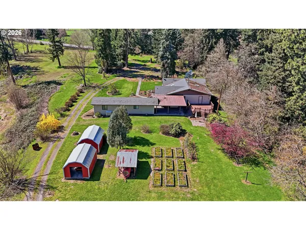 $1,100,000 | 3301 Wyeast Road, Hood River, OR 97031