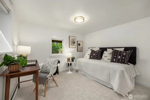 $1,375,000 | 2537 2nd Avenue West, Seattle, WA 98119