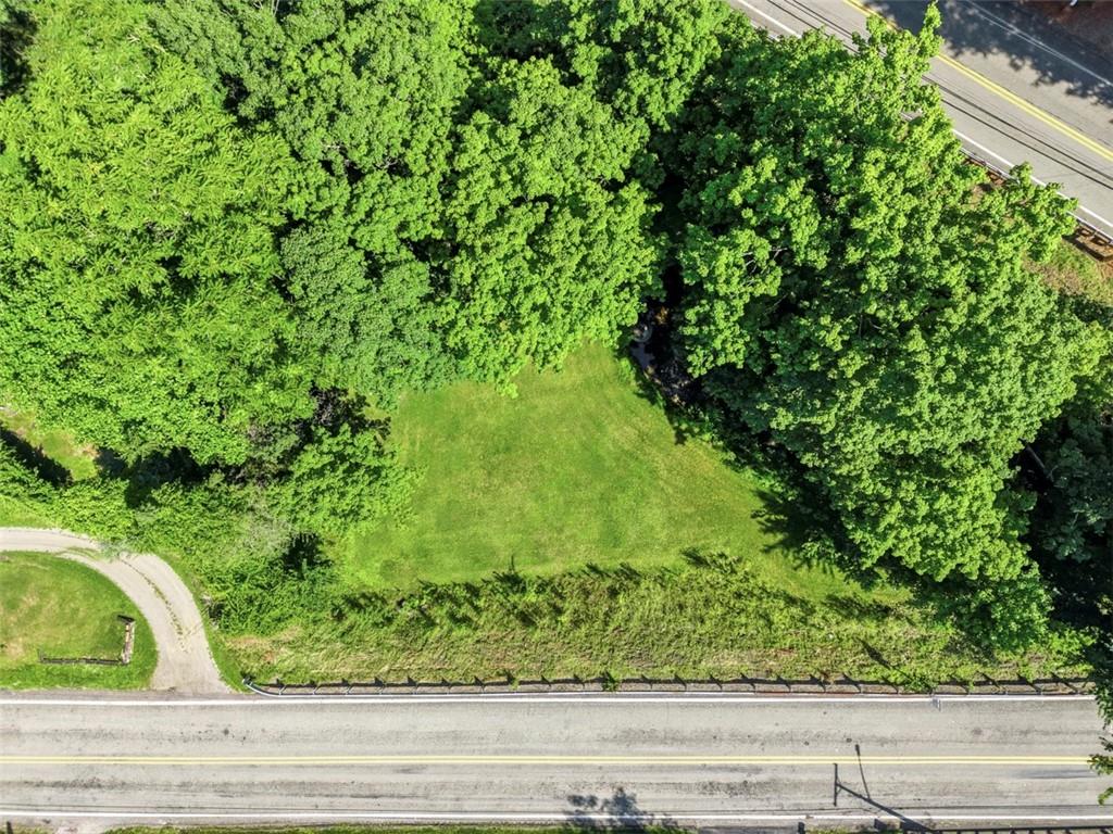 816 Indiana Road Verona, PA 15147 - Photo 28 of 33 Gallery Image 28