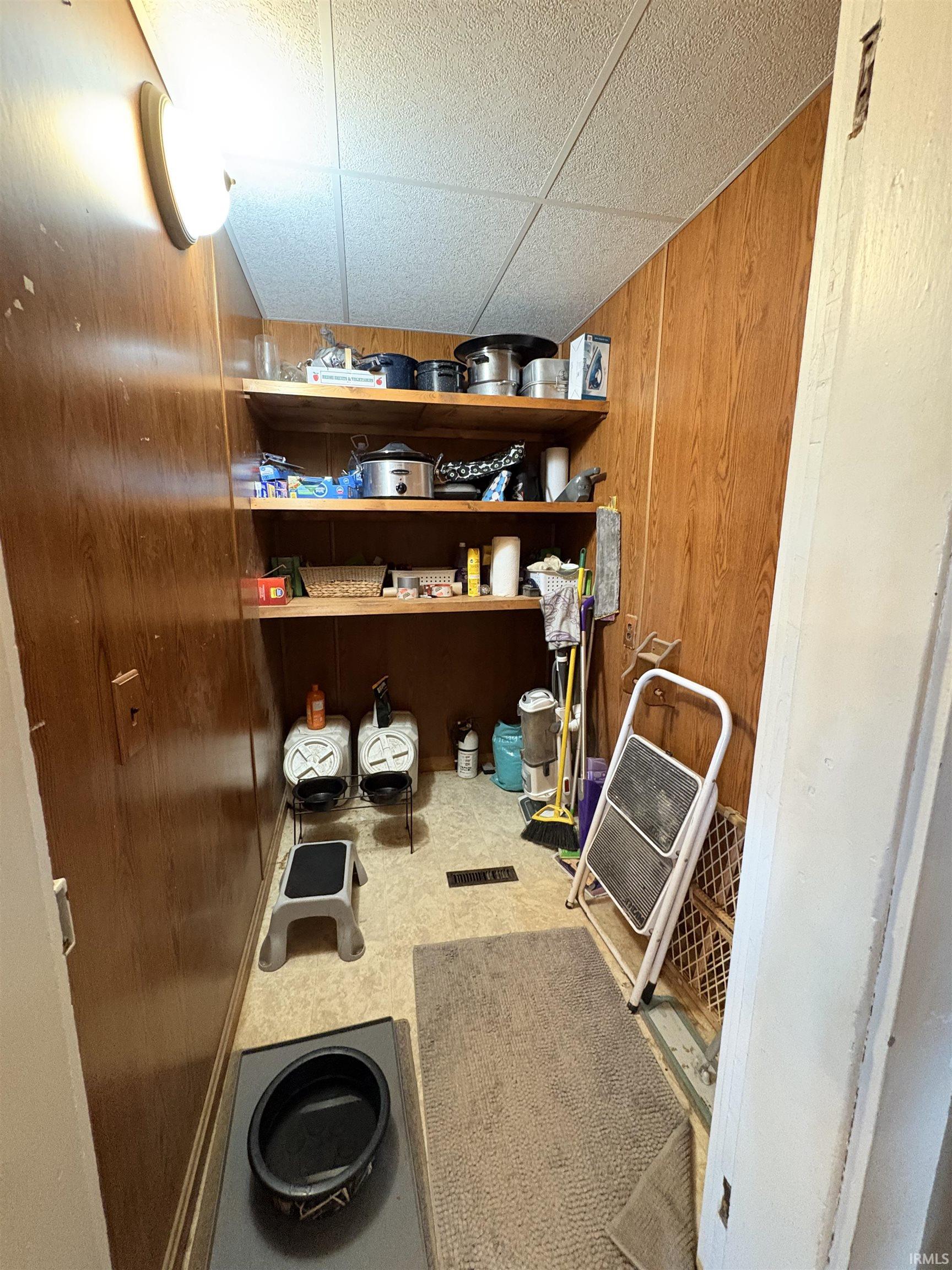 724 Crystal Road St. Meinrad, IN 47577 - Photo 20 of 37