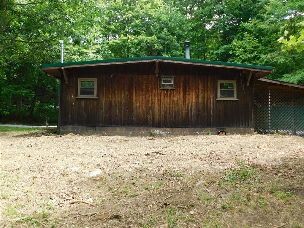 170 Maple Summit Road Mill Run, PA 15464 - Photo 4 of 25