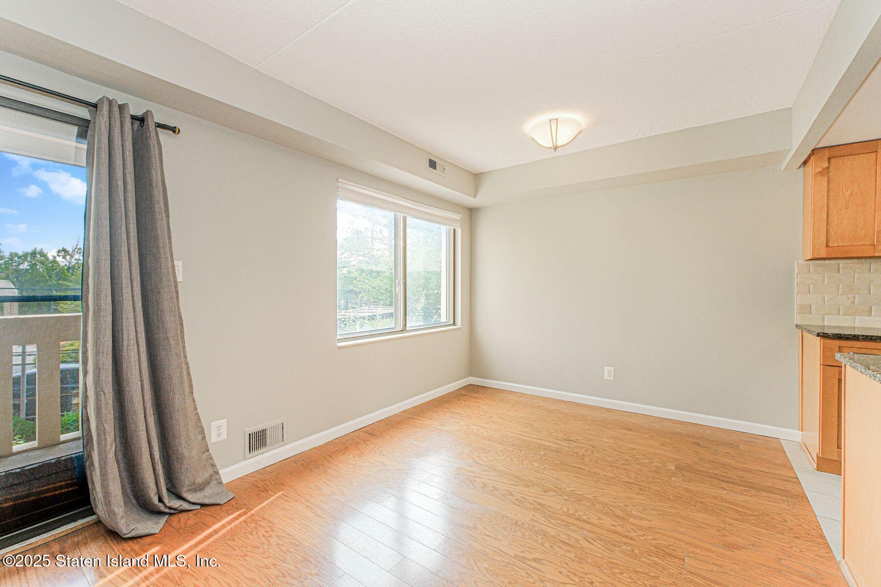 11 Windham Loop, Unit 2CC Staten Island, NY 10314 - Photo 10 of 23 X6BuwXaQ