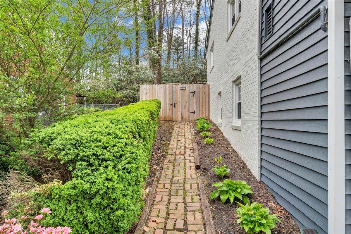 3522 Pinevale Road Roanoke, VA 24018 - Photo 81 of 95 088-MIB05547