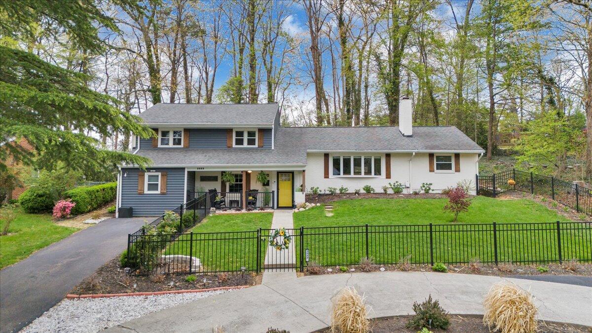 3522 Pinevale Road Roanoke, VA 24018 - Photo 83 of 95 090-DJI_20250410104801_0093_D