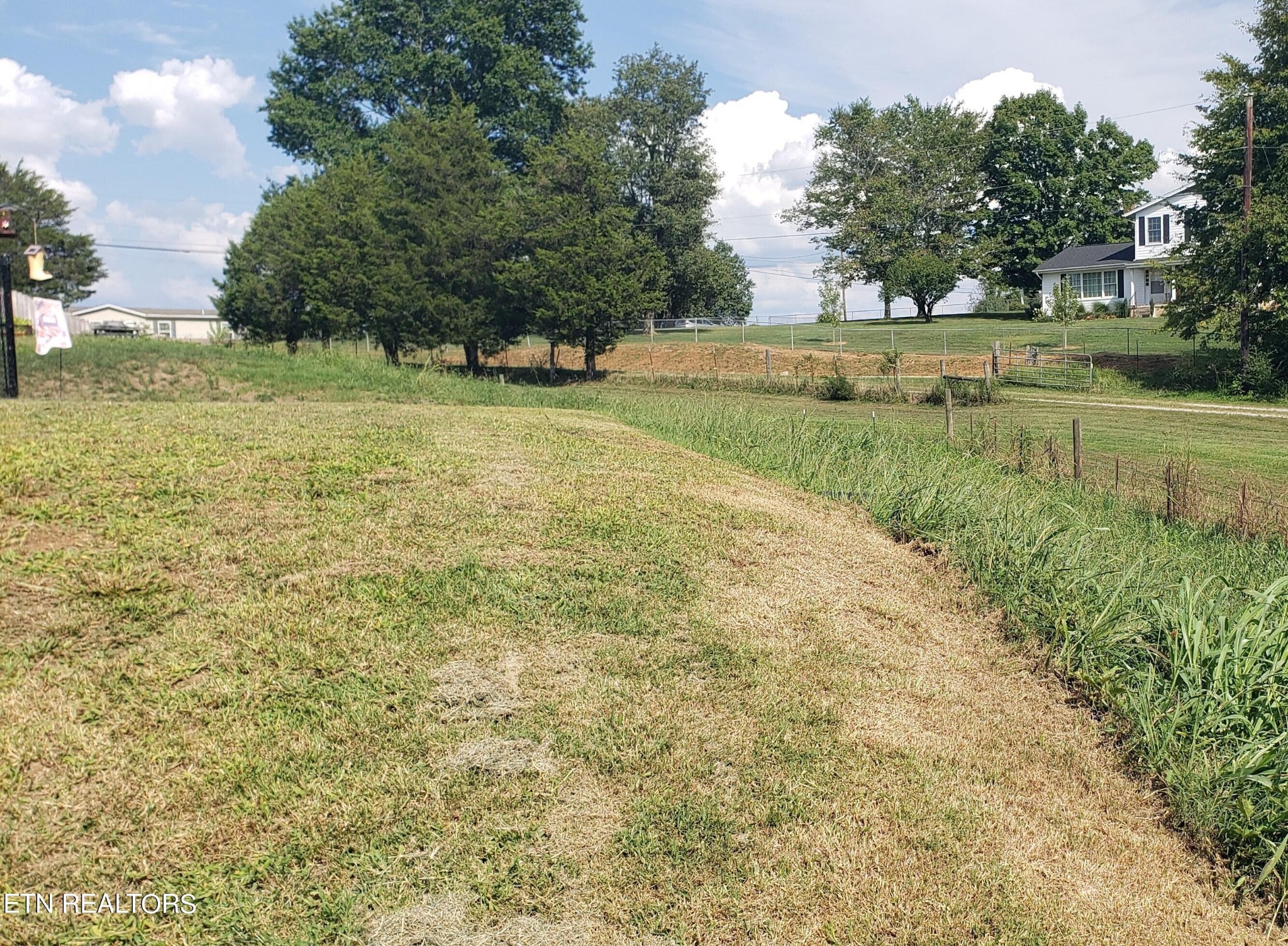1113 Beacon Road Sevierville, TN 37876 - Photo 40 of 45 Gallery Image 40