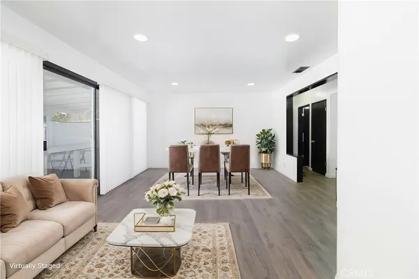 $859,000 | 20309 Roscoe Boulevard, Winnetka, CA 91306