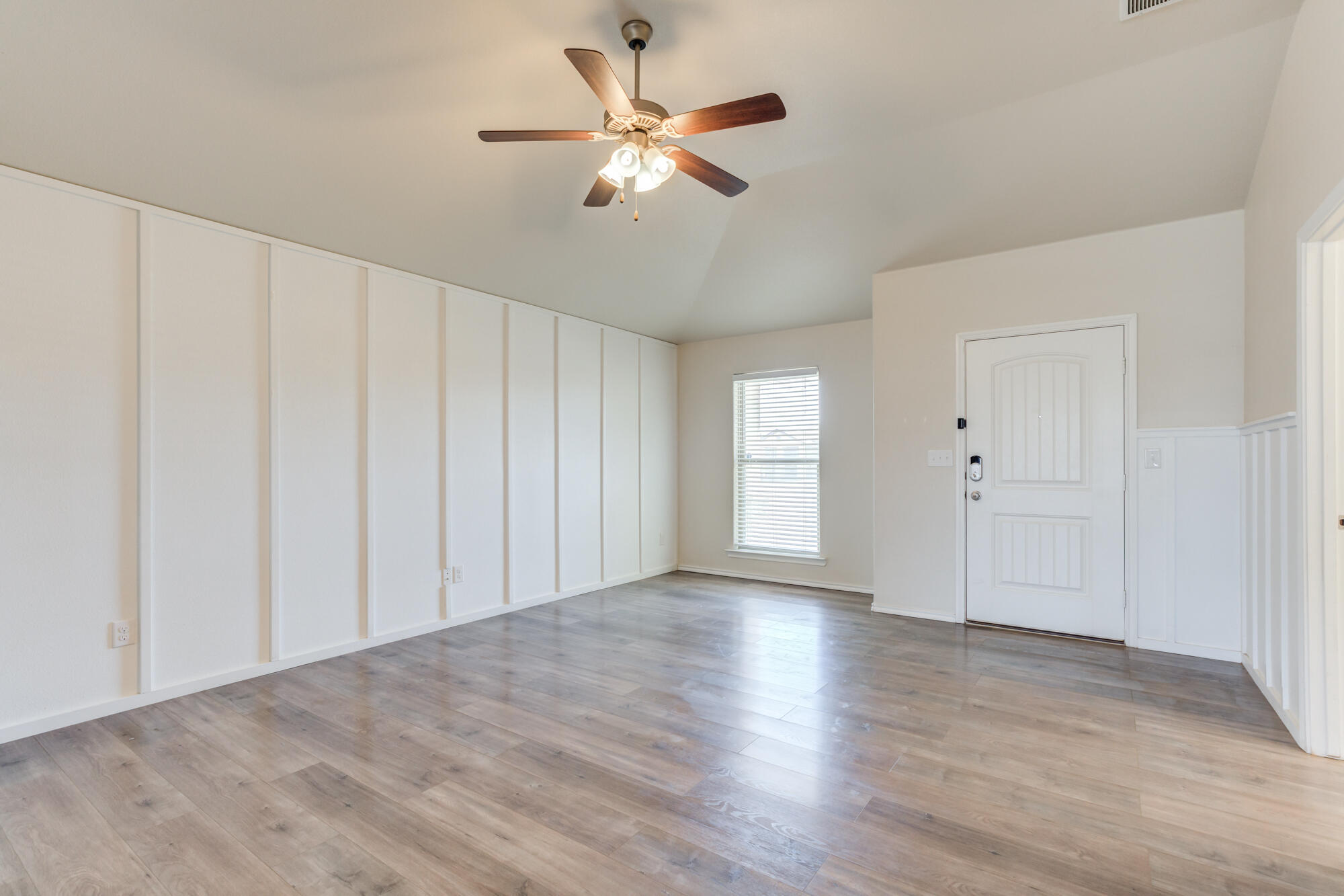 7012 34th Place Lubbock, TX 79407 - Photo 2 of 36 7012-34th-Pl_Lubbock-TX_9_Living-Room