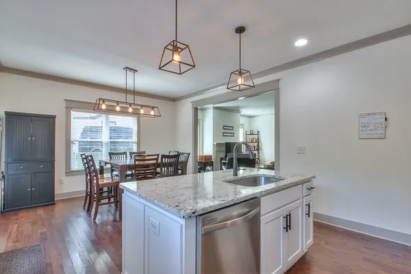 $2,800 | 1422 A Huffine Street, Nashville, TN 37216