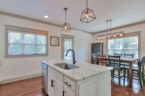 $2,800 | 1422 A Huffine Street, Nashville, TN 37216