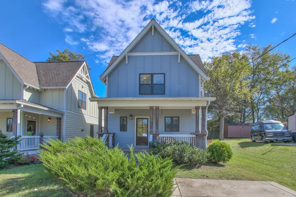 $2,800 | 1422 A Huffine Street, Nashville, TN 37216