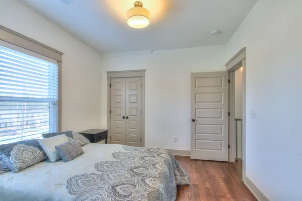 $2,800 | 1422 A Huffine Street, Nashville, TN 37216
