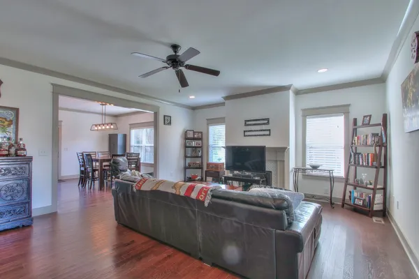 $2,800 | 1422 A Huffine Street, Nashville, TN 37216