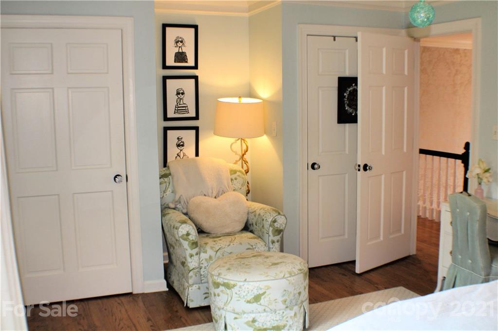 4601 Nora's Path Road Charlotte, NC 28226 - Photo 16 of 25 Gallery Image 16