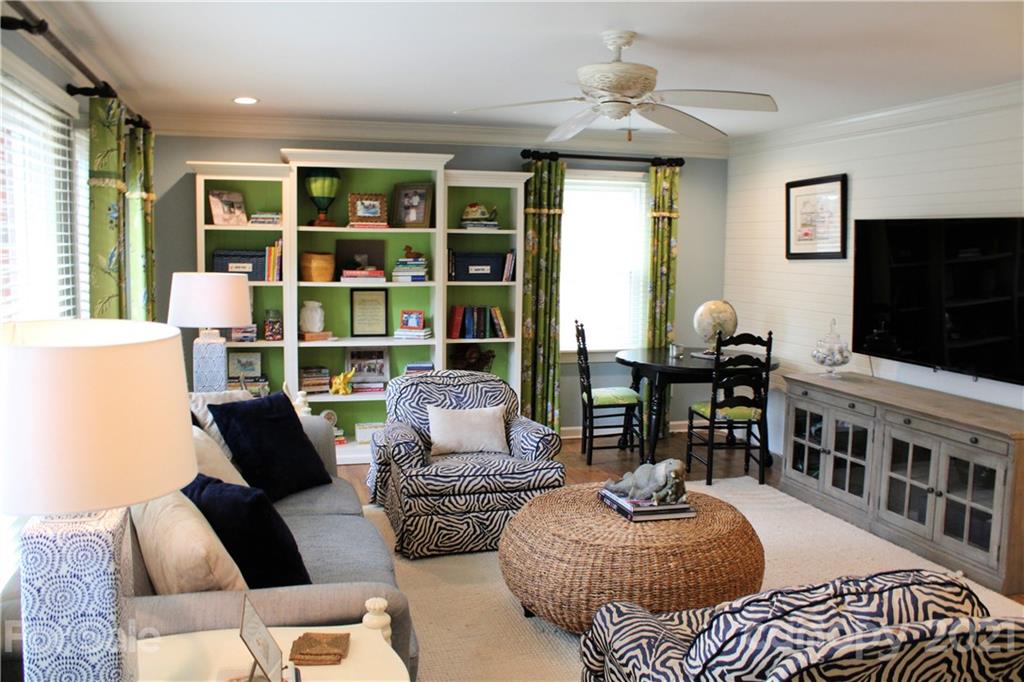4601 Nora's Path Road Charlotte, NC 28226 - Photo 20 of 25 Gallery Image 20