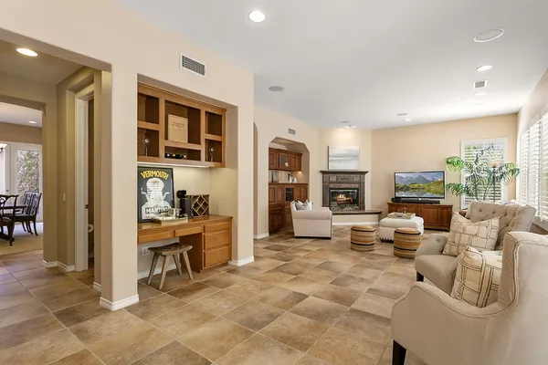 $2,595,000 | 8176 East Bailey Way, Anaheim Hills, CA 92808