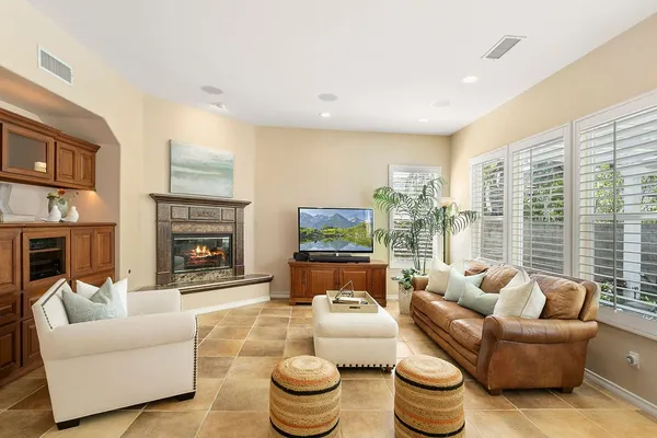 $2,595,000 | 8176 East Bailey Way, Anaheim Hills, CA 92808