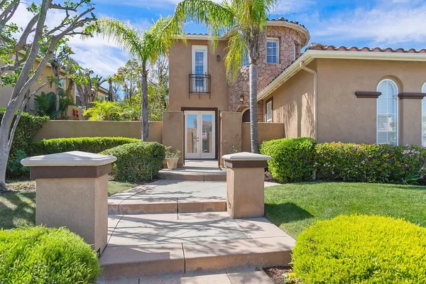 $2,595,000 | 8176 East Bailey Way, Anaheim Hills, CA 92808