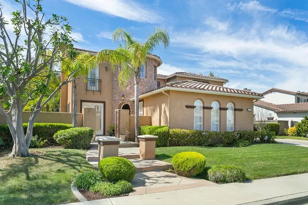 $2,595,000 | 8176 East Bailey Way, Anaheim Hills, CA 92808
