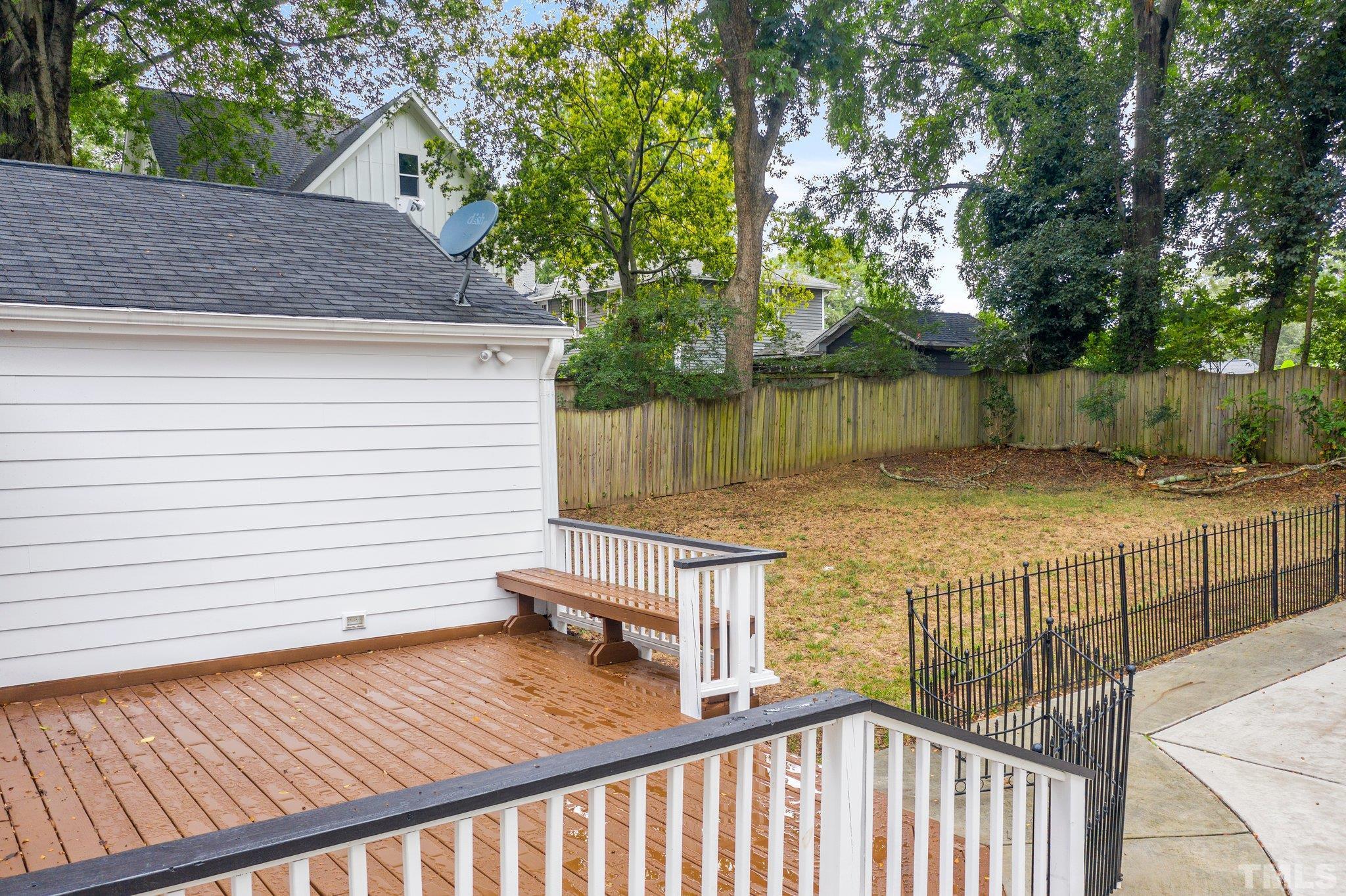 307 Glascock Street Raleigh, NC 27604 - Photo 6 of 29