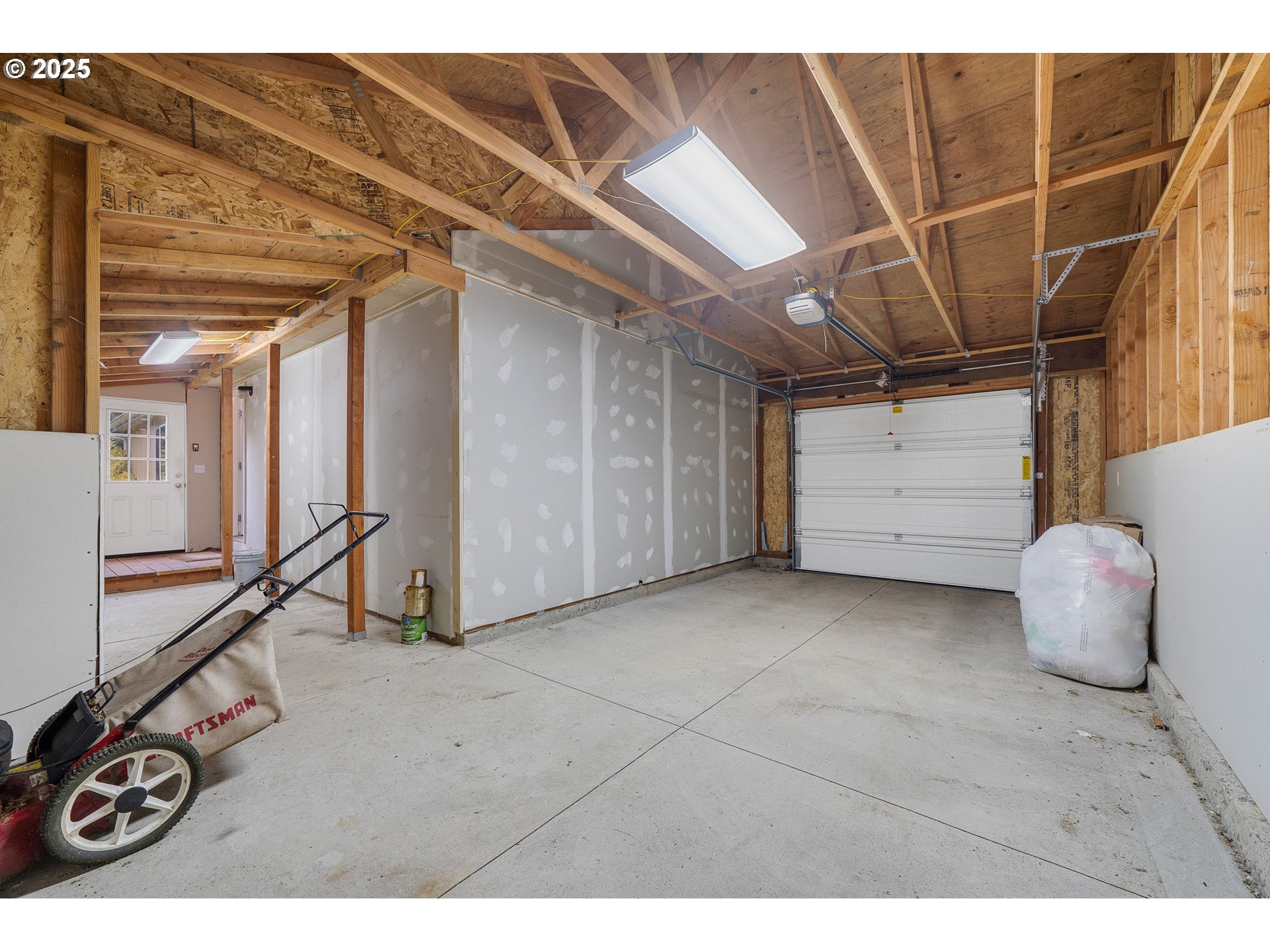 11630 Ernst Court Nehalem, OR 97131 - Photo 15 of 19 Garage