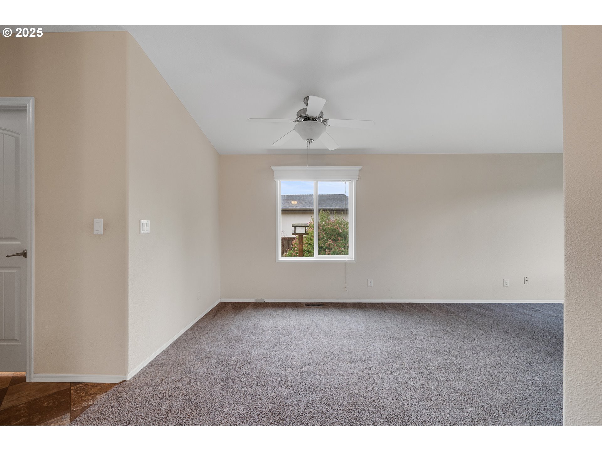 11630 Ernst Court Nehalem, OR 97131 - Photo 6 of 19 Living Room/Dining Room