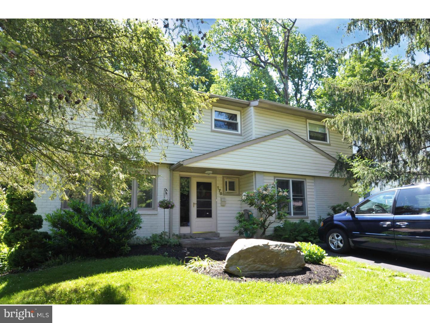178 Windmill Road Willow Grove, PA 19090 - Photo 2 of 25 Exterior Front