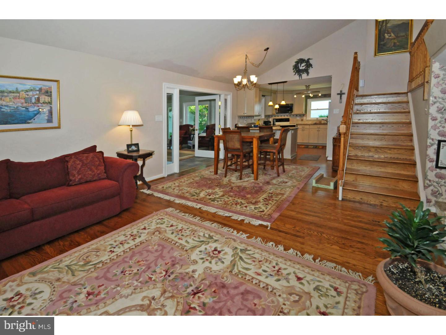 178 Windmill Road Willow Grove, PA 19090 - Photo 7 of 25 Living Room