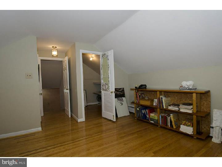 625 Upper Weadley Road Wayne, PA 19087 - Photo 15 of 25 Bedroom 4