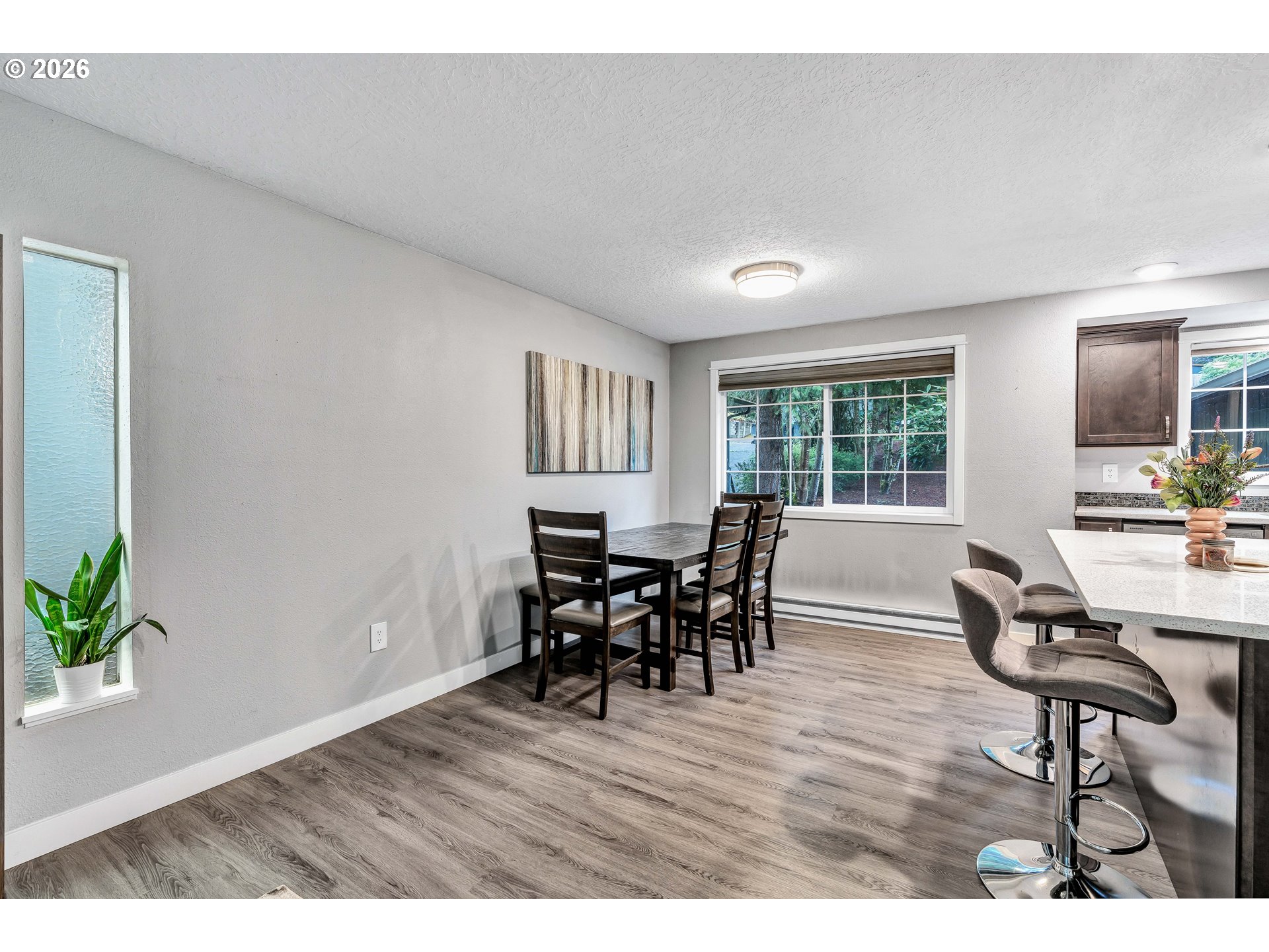 9505 Southwest 50th Avenue Portland, OR 97219 - Photo 10 of 35