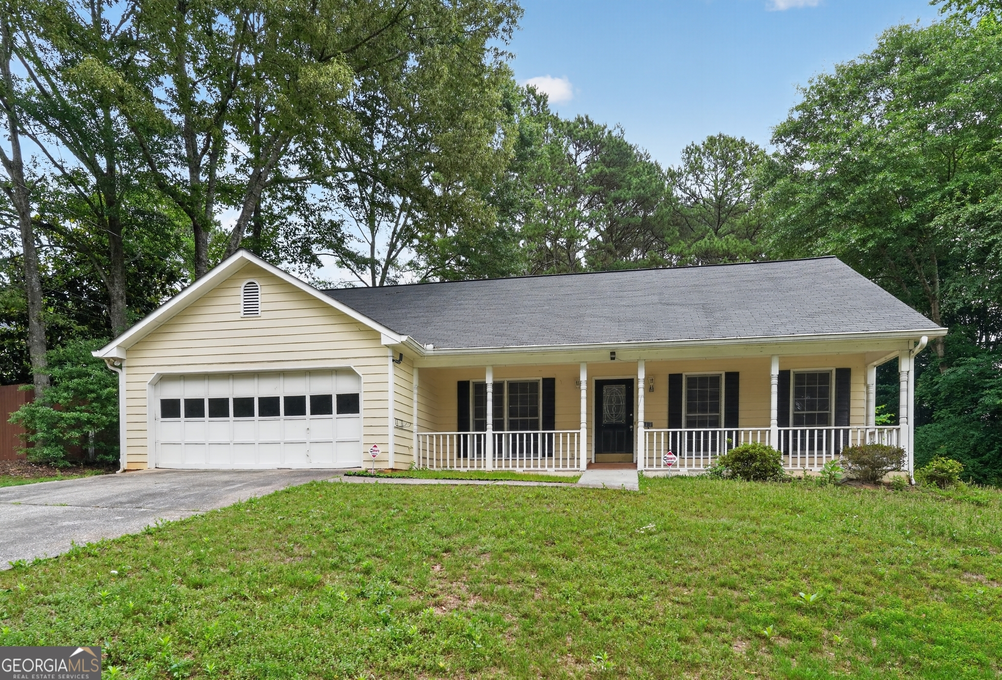 1990 Hutton Drive Grayson, GA 30017 - Photo 2 of 16
